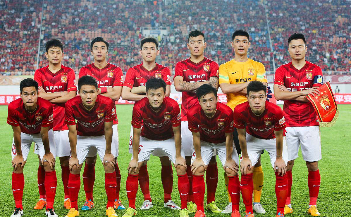 ayx-包含今晨中超传出新动向，广州队防线松动，管理层表态——目标明确，轮换策略成焦点的词条